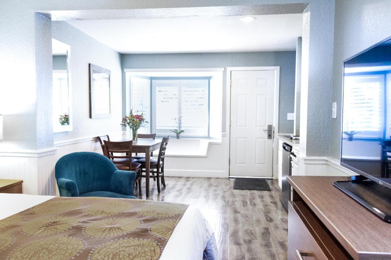 Inn Ocean Echo & 4*